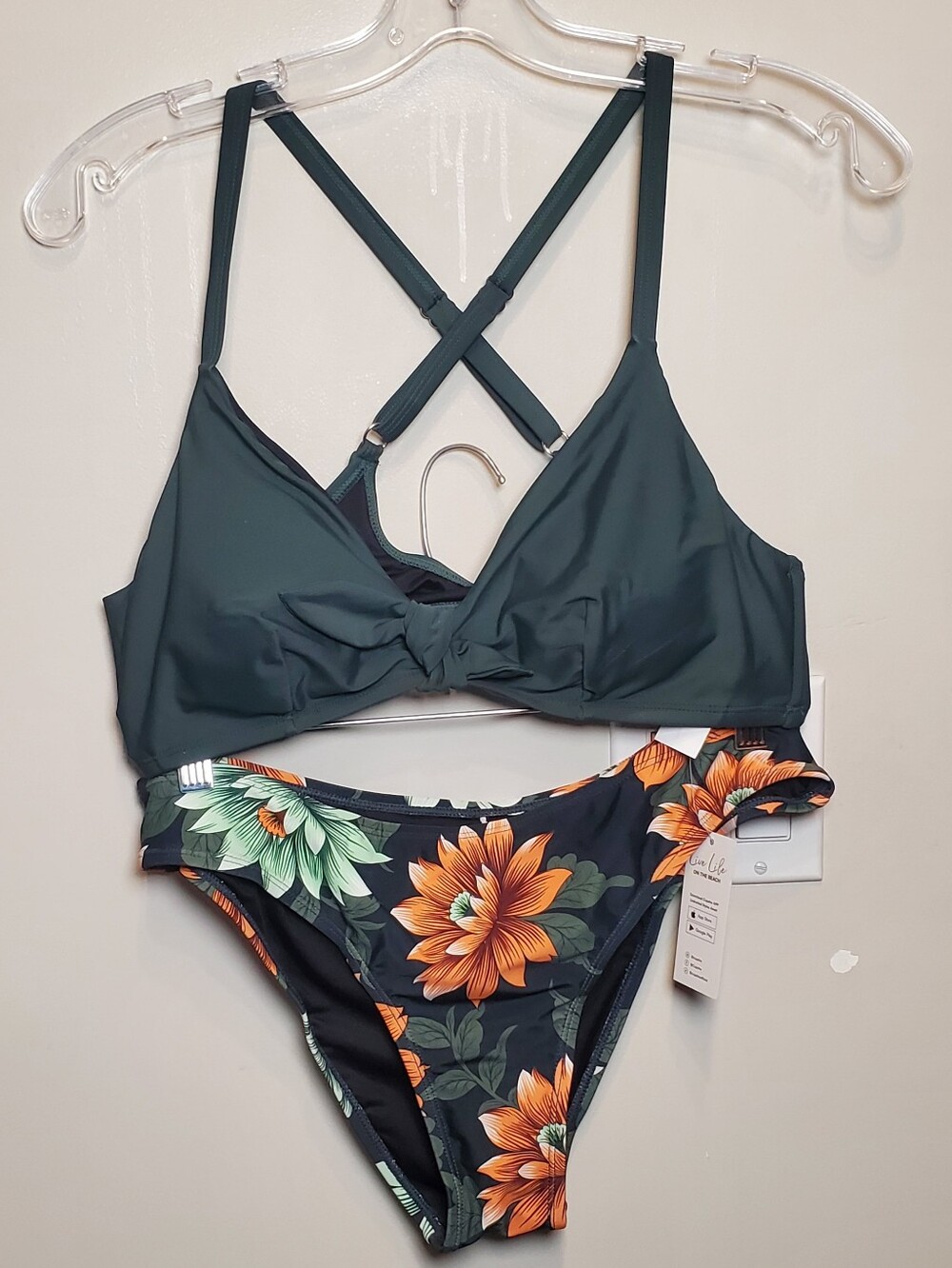 249. NWT - CUPSHE - Floral Print Knot Adjustable Bikini Bathing Suit - Picture 3 of 7